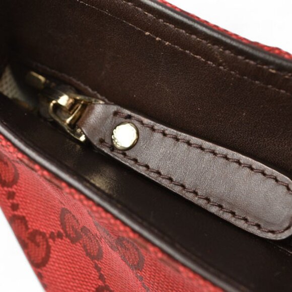 GUCCI Red Coated Canvas Shoulder Bag - Picture 10 of 16